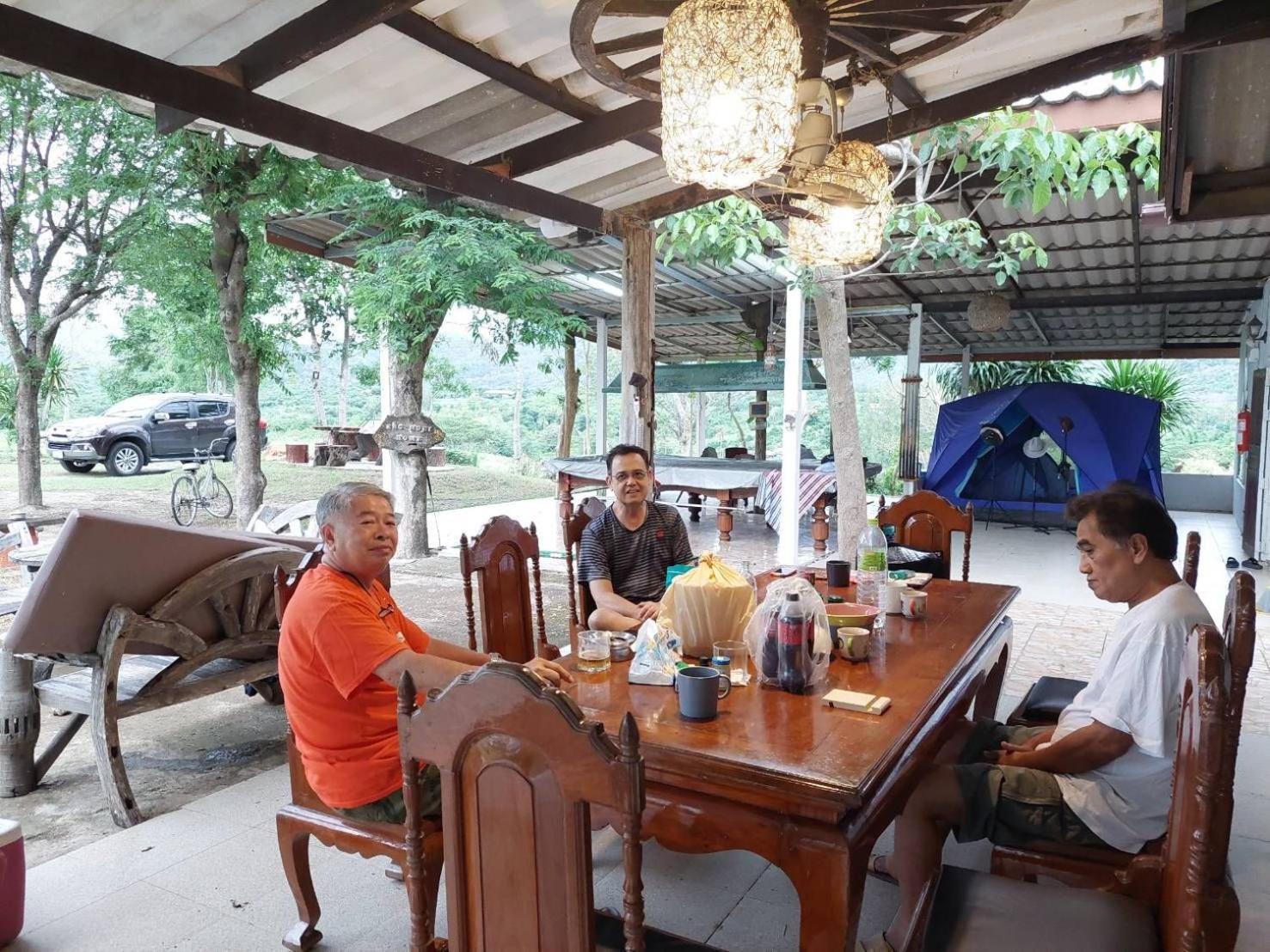 บ้านอิงเมยแคมป์ แก่งกระจาน Ban Phu Bon Екстер'єр фото